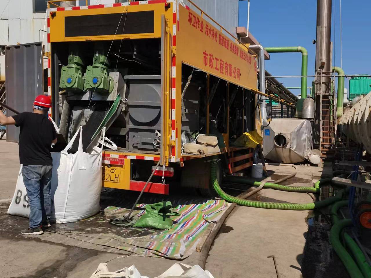 错那淤泥压干处理